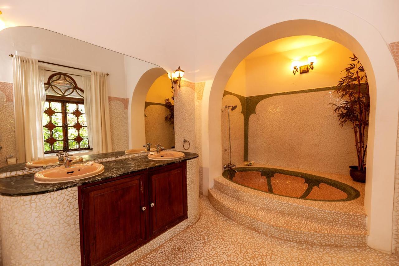 Marbella Guest House Sinquerim Kültér fotó